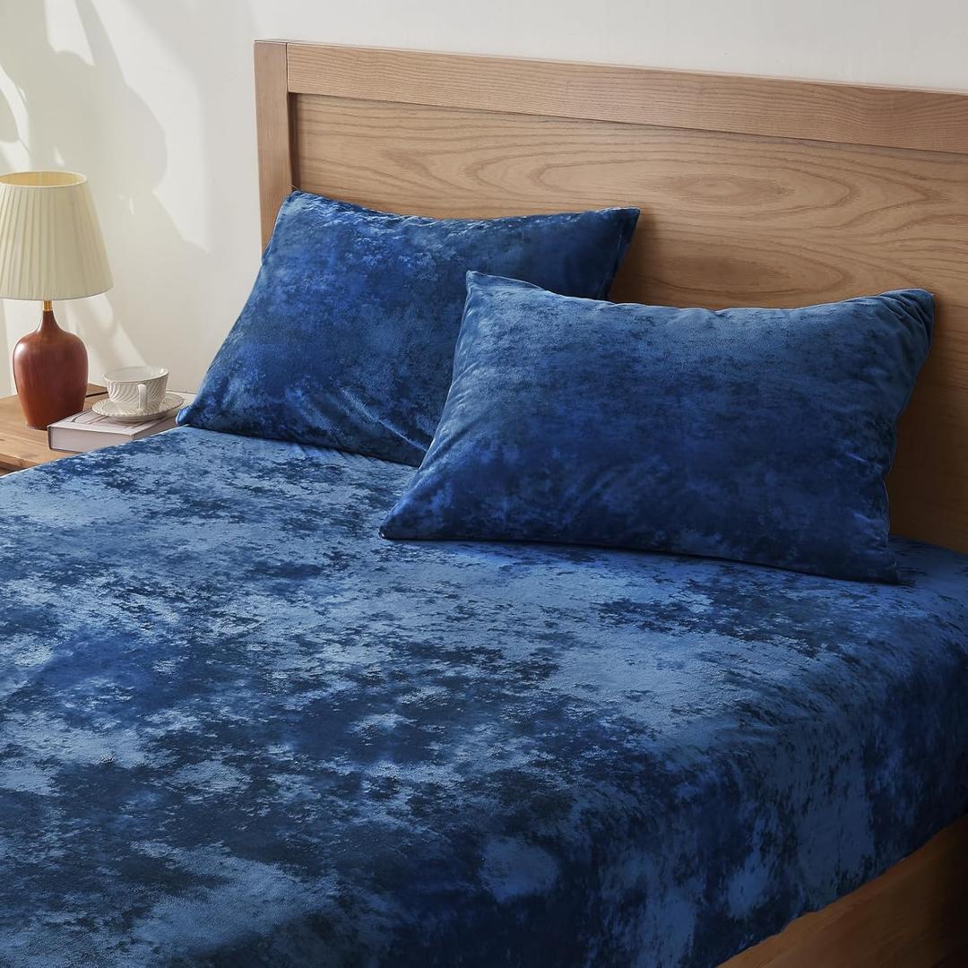 BEDELITE Velvet Fitted Sheet and Pillowcase Set, Luxury Soft Fuzzy Bottom Sheet with Reinforced Elastic Corner Straps, Deep Pocket up to 15 Inch, 1 Fitted Sheet and 1 Pillowcase (Twin, Navy Blue)