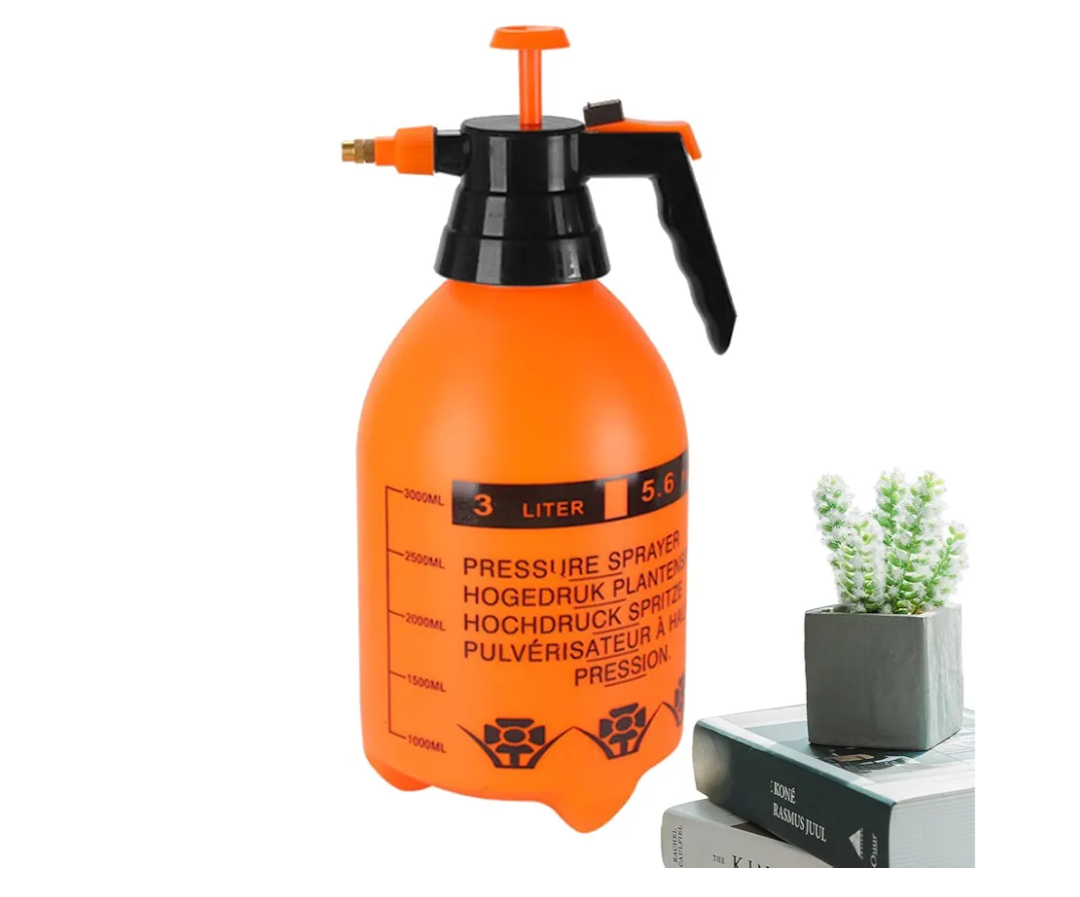 Handheld Garden Pressure Pump Sprayer Lawn Water Spray Bottle,One-Hand Pressure Pump Sprayer,33 * 14.5cm Adjustable Brass Nozzle, and Safety Valve, Ideal for Gardening,Cleaning and Agriculture