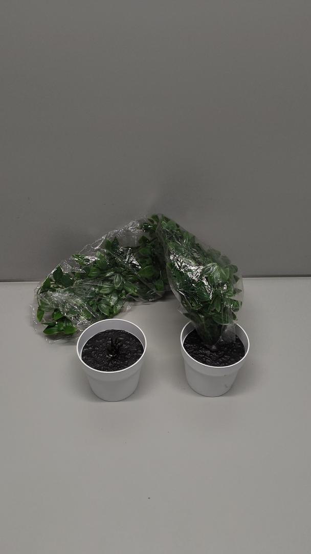 2 Pcs  Artificial Potted Tropical Plants  in White  Pots for Gifts Hawaiian Tropical Luau Party Table Shelf Office Indoor Outdoor Decor
