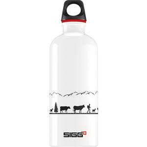 SIGG - Recycled Metal Water Bottle - Traveller - Made in Switzerland - Carbonated Drinks - BPA-Free - 20 Oz (Swiss Craft)
