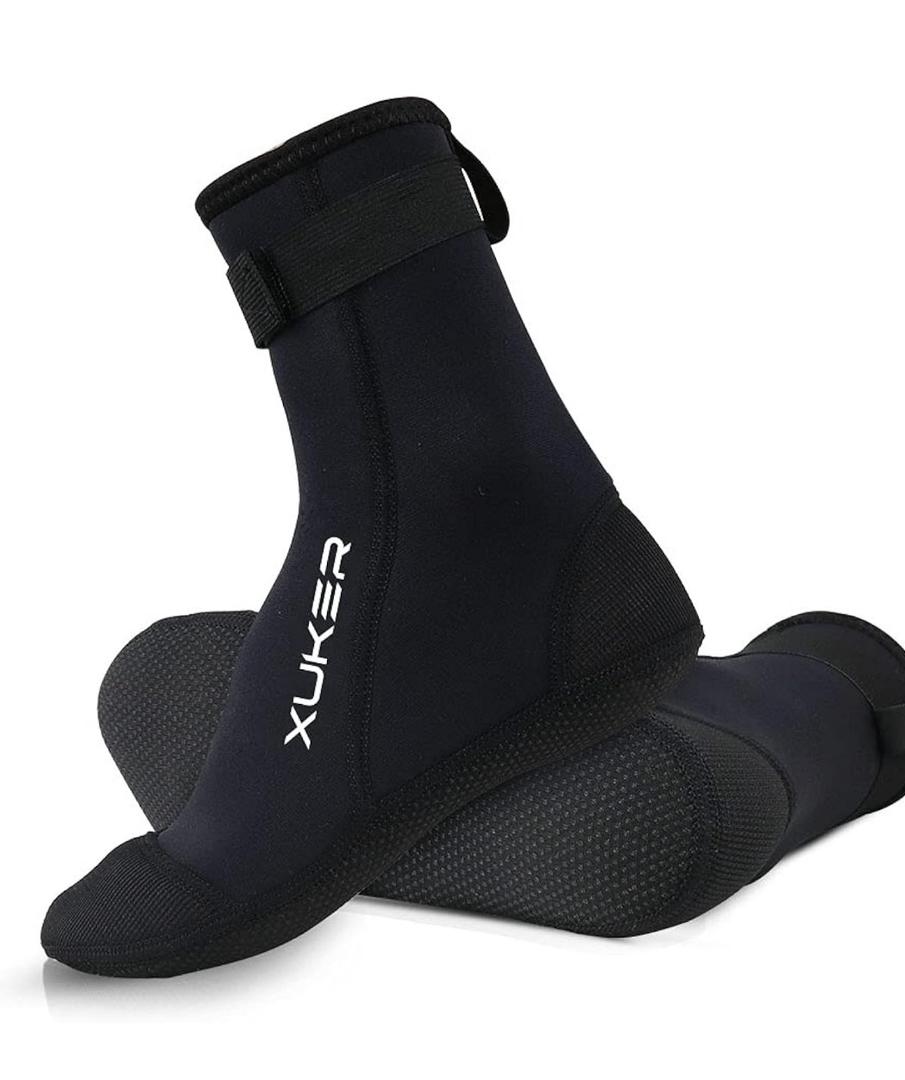 XUKER Neoprene Water Socks 3mm, Sand Proof Beach Volleyball Socks Diving Socks for Outdoor Water Sports, Size M