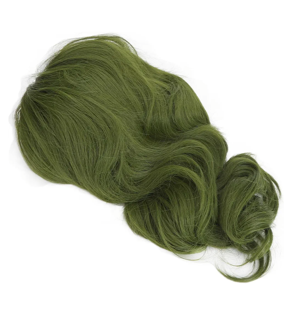 Green Curly Wig - Short Wavy Cosplay Wig for Women, Adjustable & Breathable, for Entertainment Themed Parties.