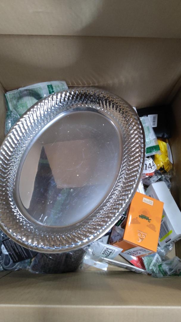 Box of Mixed Items