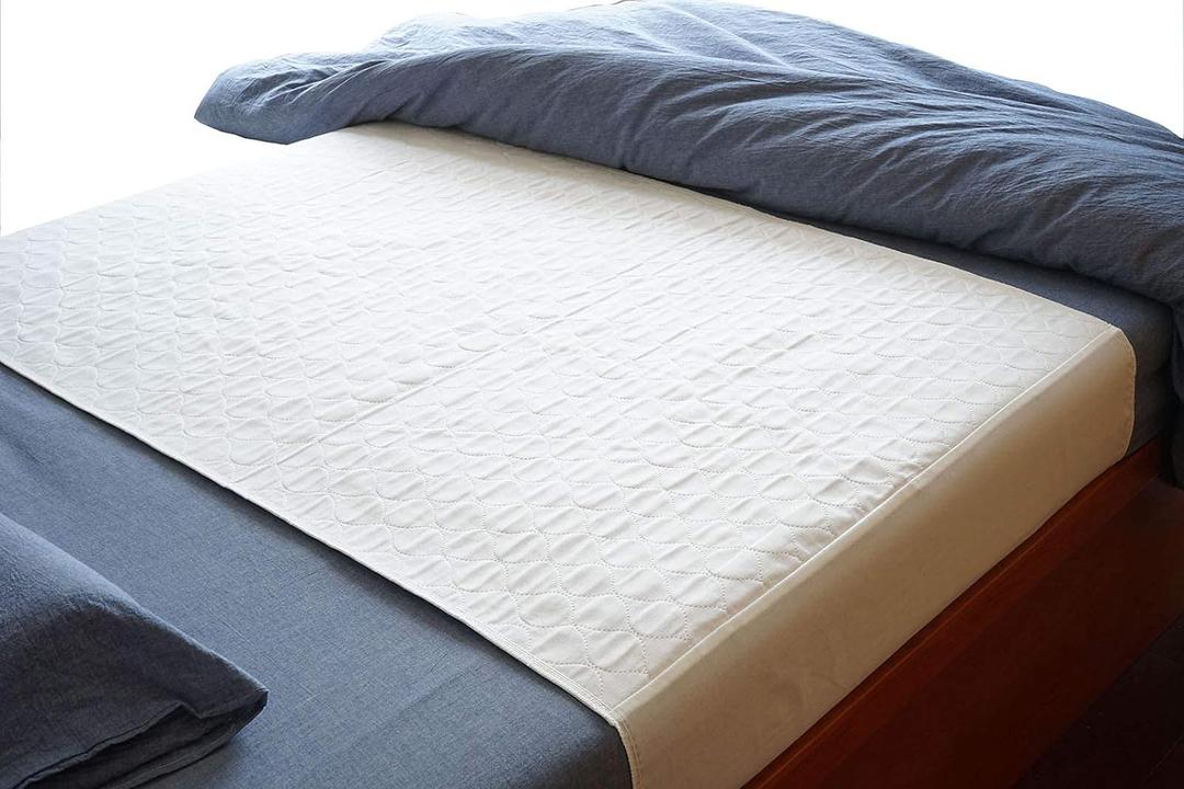 Pack of 2 Cotton Top-Layer Reusable Tuckable Underpads Incontinence Bed Pads Queen 34"X60" Washable 21" Wings (White)