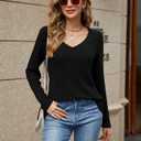 Lafural V Neck Long Sleeve Shirts for Women Casual Fall Tops Lightweight Tunic Sweaters Fashion Clothes 2024 (Black, M)