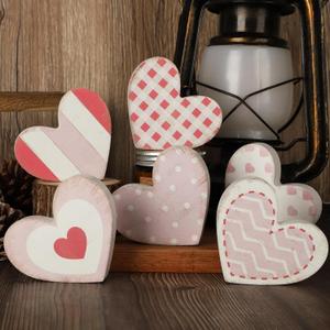 6Pcs Valentine's Day Wooden Hearts Tiered Tray Decor, Farmhouse Distressed Pink Heart Shaped Love Signs Table Decor for Home Office Tabletop