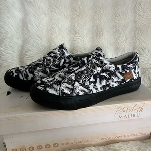 Blowfish Peter Kids Children's Dino Bones Canvas Sneakers Shoes Greyscale size 3