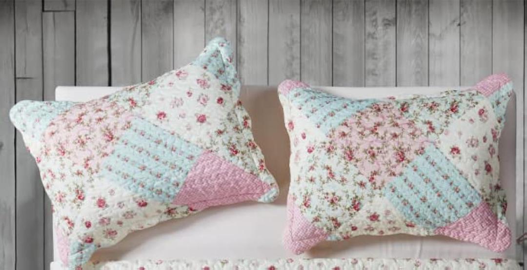 Brilliant Sunshine Pink and Green Rose Patchwork Pillowshams Set, Quilted Standard Pillowcases, 20x26 with 2" Flange, Scalloped Edge Pillow Covers, Pack of 2, Pink Green