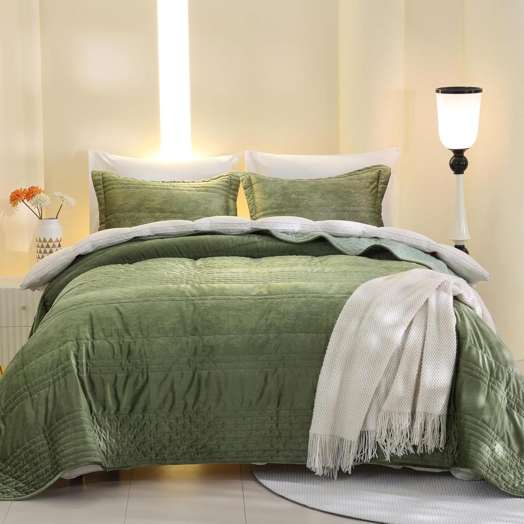 BOV California King Bedspread & Sham Set - 120x120 Oversized Velvet Quilt Lightweight Bedspread | Olive Green King Size Quilt Bedding Set, All-Season Microfiber Polyester (Green, California King)