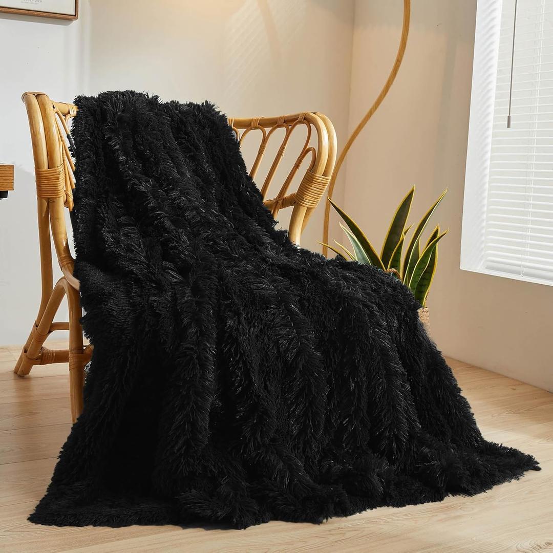 XeGe Luxury Faux Fur Throw Blanket, Black Soft 50x60 Fluffy Throw, Shaggy Plush Decorative Couch Blanket, Modern Furry Fuzzy Lap Blanket for Bedroom Living Room Office, Black