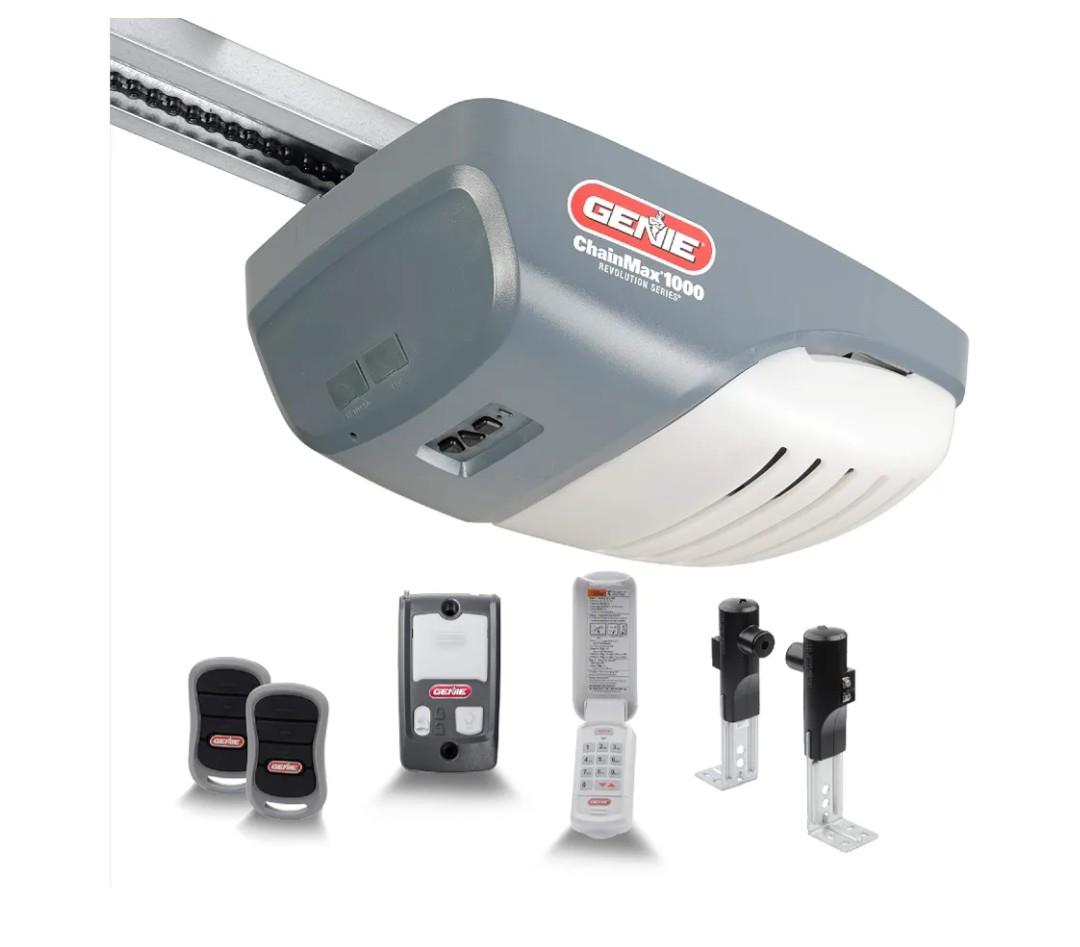 Genie ChainMax 1000 Garage Door Opener - Durable Chain Drive - Includes two 3-Button Pre-Programmed Remotes,Wall Console, Wireless Keypad, Safe-T-Beams - Model 3022-TKH, 140V DC Motor,Gray