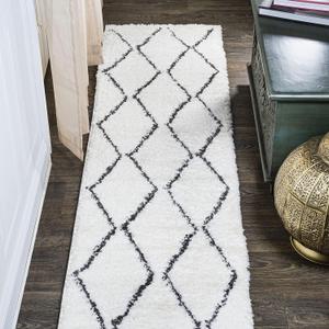 JONATHAN Y Catala Moroccan Diamond Shag White/Gray Runner Rug, 2x8, Bohemian, Contemporary, Easy-Cleaning for Living Room, Bedroom, Kitchen, Pet Friendly, Non-Shedding (MOH405A-28)