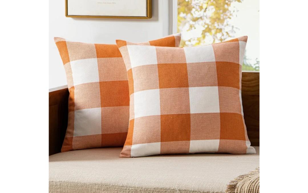 MIULEE Pack of 2 Fall Throw Pillow Covers Decorative Classic Farmhouse Buffalo Check Plaids Linen Soft Pillow Case Orange and White Cushion Case for Sofa Bedroom Outdoor 20 x 20 Inch