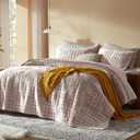 LEAONME Velvet Quilt Oversized California King-120''x120'', Lightweight Dusty Pink Comforter Set with 2 Pillow Shams, Oversized Bedspread Coverlet Quilted Bedding Set for All Season