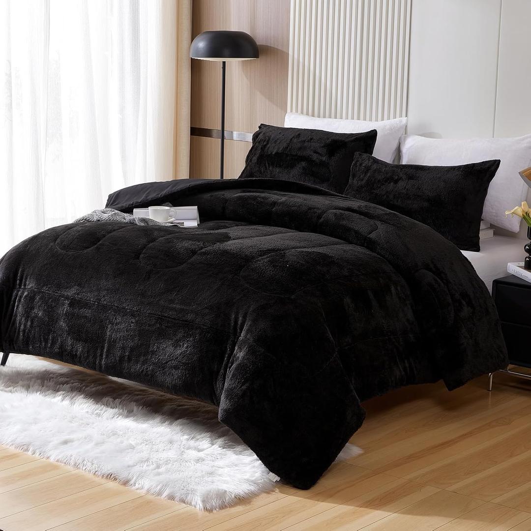 YIYEA Faux Fur King Size Comforter Set, Luxury Ultra Soft Fluffy Comforter, Plush Fuzzy Bedding Comforter Sets for Fall Winter, Cozy Warmth, No Shedding, 3PC, King, Black