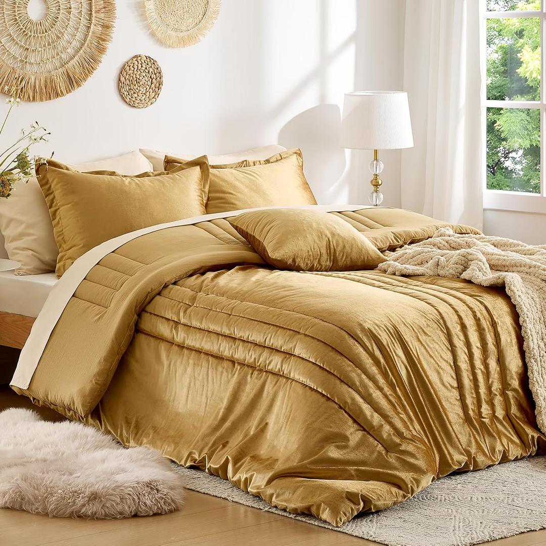 MUSSEL Velvet California King Size Comforter Set 3 Pieces,Luxury Gold All Season Cozy Velvet Bedding Comforter Sets,Modern Striped Lightweight Fluffy Bedroom Sets