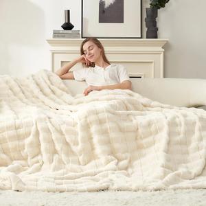 Cozy Bliss Fluffy Faux Fur Throw Blanket for Couch, Warm Cozy Soft Cream White Throw Blankets for Sofa Bed Living Room, 50x60 Inches