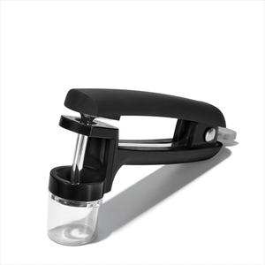 OXO Good Grips Cherry & Olive Pitter - Black