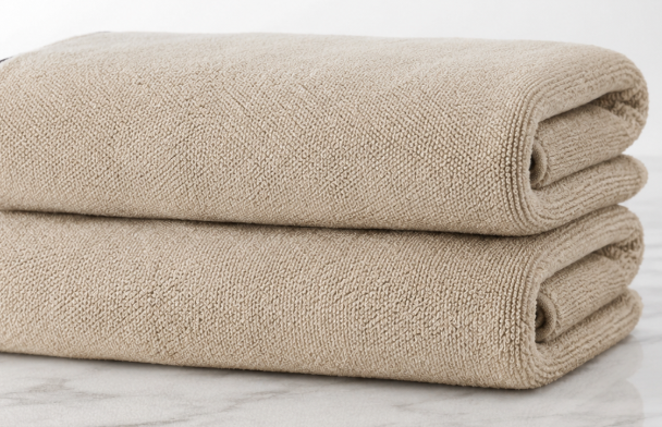 Set of 2 Beige Bath Towels