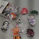 Giegxin 18 Pcs St. Patrick Day Shamrock Felt Badge Reels Retractable Irish Festival Badge Holders with Alligator Clip Love Clover Holiday ID Card Holder for Doctors Teachers Workers Gifts(Vivid)