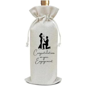 Zwsrplo Wedding Wine Bag Engagement Gifts for Couples, Gifts for Newly Engaged Couples Bridal Shower Wedding Gift for Bride Groom Engagement Party Decoration Supplies, Pack of 4