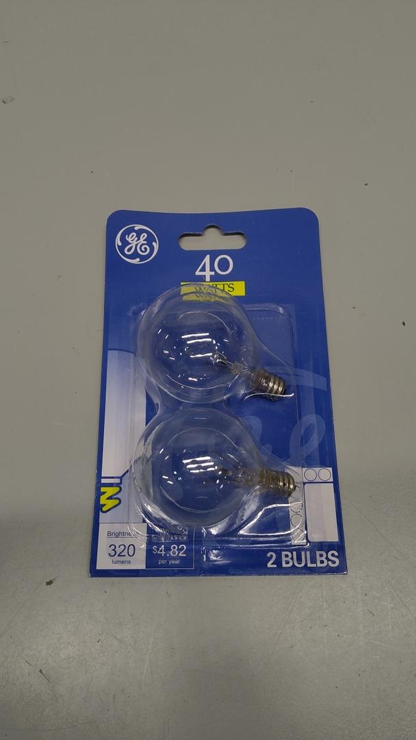 40 Watts 320 Lumens Bulbs Pack of 2