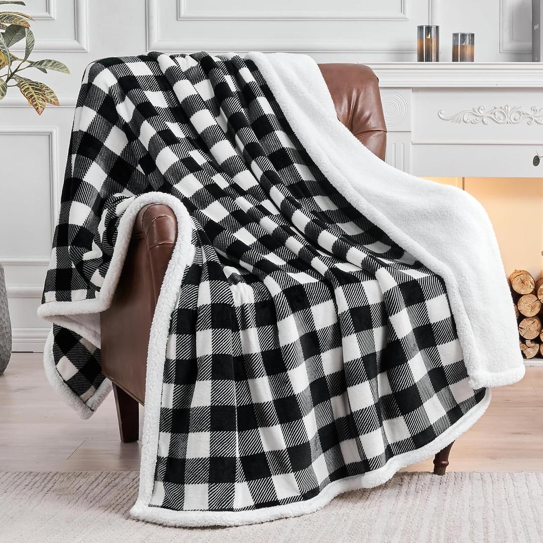BEDELITE Sherpa Fleece Blanket - Black and White Buffalo Plaid Christmas Blanket, Super Soft Cozy Warm Thick Winter Throw Blankets for Couch and Bed, 60" x 80"