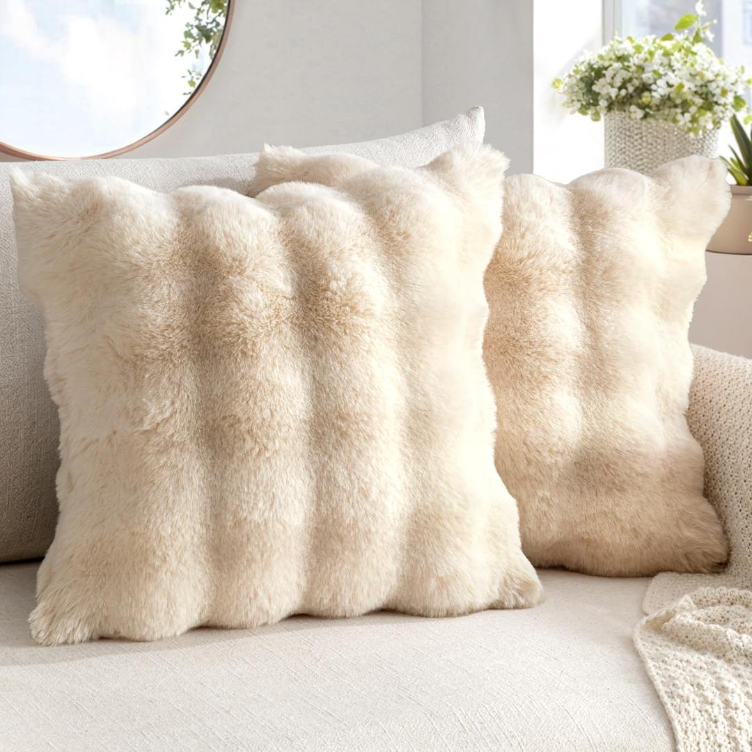 MIULEE Faux Fur Pillow Covers Thick Soft Plush Throw Pillows Luxury Spring Home Decor for Couch Bed Bedroom Living Room Sofa,18x18 Inch Pack of 2 Beige