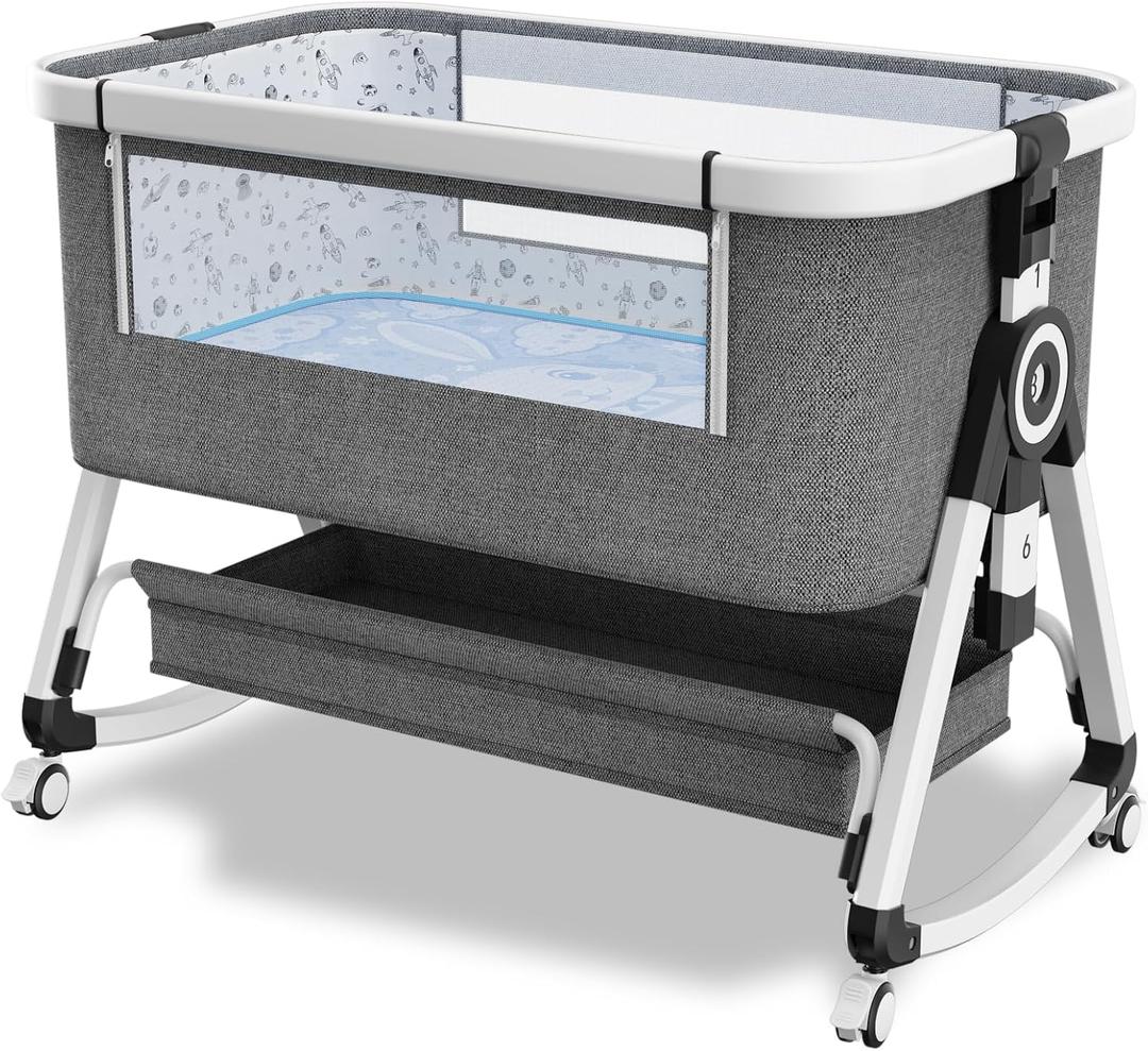 3 in 1 Baby Bassinet,Bedside Sleeper with Storage Basket and Wheels,Portable Baby Crib with Mosquito Net, 6 Adjustable Height & Breathable Mesh,Easy to Fold (White&Grey)