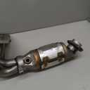 Walker Ultra EPA 16636 Direct Fit Catalytic Converter with Integrated Exhaust Manifold for Toyota RAV4