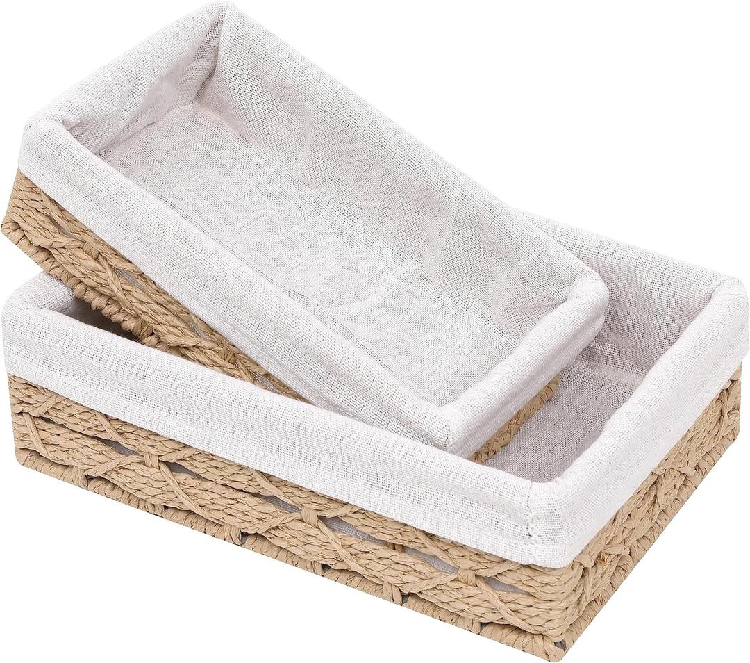 Small Wicker Baskets,Decorative Basket for Countertops tables Shelves Desk,Small Basket for Storing keys Remote Controls and Wallets in The Entryway, Set of 2, Beige