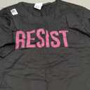 RESIST T-Shirt Pink Bold Message T-Shirt (XL, Black)