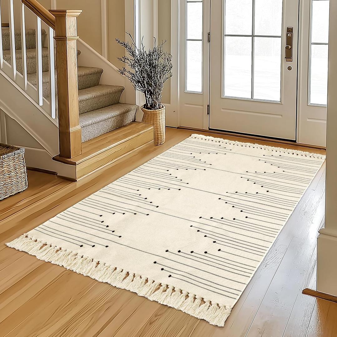 Tritard Boho Area Rug 3x5 - Woven Entryway Rugs with Tassels Farmhouse Aztec Bedroom Lightweight Throw Rugs Washable Indoor Cotton Low Pile Thin Carpet for Kitchen, Bathroom, Playroom, Beige Cream