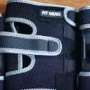 Fit Geno KneeXpert Knee Brace with Side Stabilizers & Patella Gel Pad - Adjustable Compression Support for Pain Relief, Meniscus, ACL, Arthritis, Running - XL/ XXL