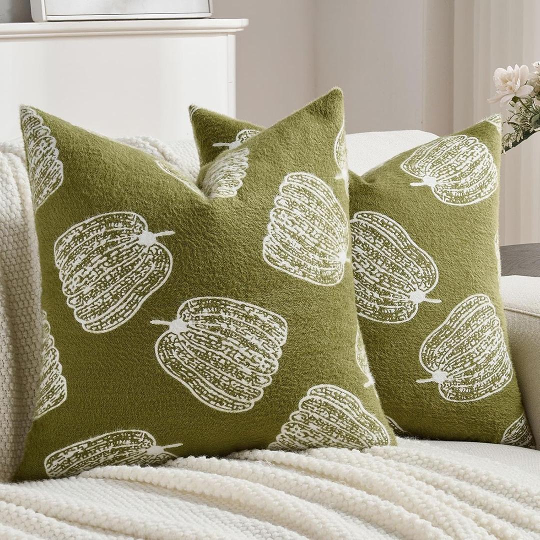 FUTEI Fall Pumpkins Throw Pillow Covers 18x18 Inch Set of 2,Soft Faux Cashmere Cushion Case for Autumn Thanksgiving Holiday Home Decorations