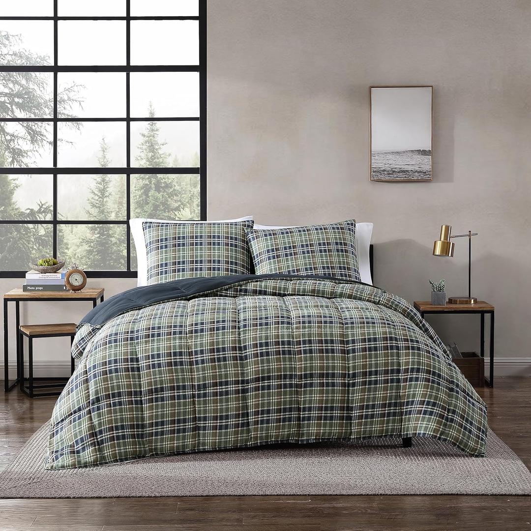 Eddie Bauer Comforter Set Reversible Plaid Alt Down Bedding with Matching Shams, Home Decor for Colder Months, Queen, Rugged Navy