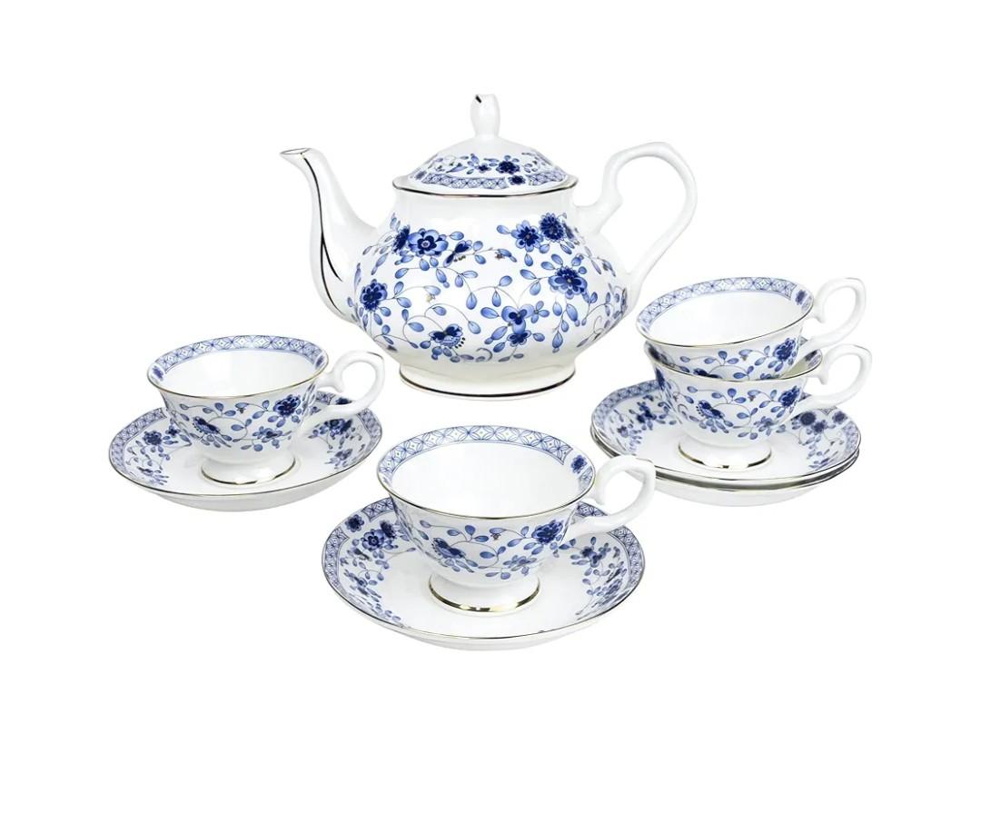 Bone China Tea Set for Adults, 13-Piece Blue and White Porcelain Tea Set for 4, Vintage Floral Tea Set With Teapot and Teaspoons, Tea Party Sets for Women Gift (Blue A) , 1 Cup Broken