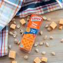 Lance Sandwich Crackers, ToastChee Peanut Butter, 20 Individually Wrapped Packs, 6 Sandwiches Each (1.52 Ounce (Pack of 20))