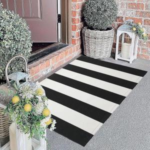 Striped Outdoor Rug 27.5x43 Black and White Front Door Mat, Layering Rug for Porch, Washable Doormat, Cotton Area Rug for Outdoor Entrance Entryway Patio Porch Decor