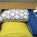 Madison Park Tangiers Quilt Modern Classic Design All Season, Breathable Coverlet Lightweight Bedding Set, Matching Shams, Decorative Pillow, Full/Queen(90"x90"), Circle Blue 6 Piece