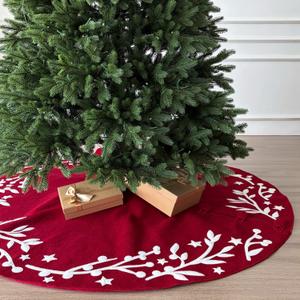 60-Inch Western Wool Felt Christmas Tree Skirt with Stitched Winter Garland Border and Button Closures, Cherry