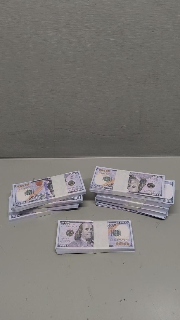 Fake Money Pack 10, (100s)
