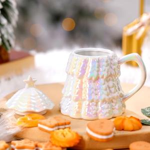 CHENGU Ceramic Christmas Tree Mug Christmas Tree Shaped Mug with Lid 10oz Xmas Coffee Cup Winter Holiday Drinkware Teacup Xmas Decor Winter Holiday Gift for Women Home Family Colleague (White)