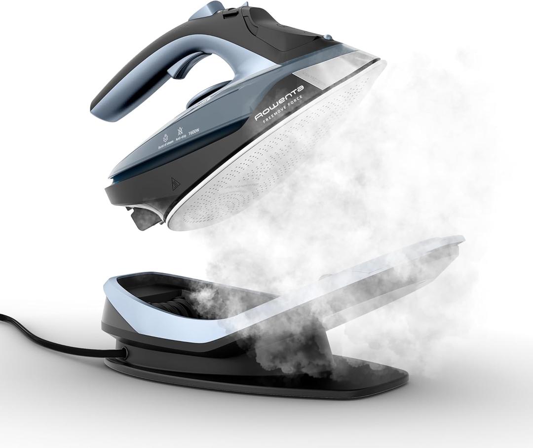 Rowenta Freemove Cordless Iron with Steam, 1600 Watts, Stainless Steel Soleplate, Rapid Heating, Portable Steamer for Clothes, Rechargeable for Wireless Ironing, Handheld Steamer Iron, Blue, DE6730