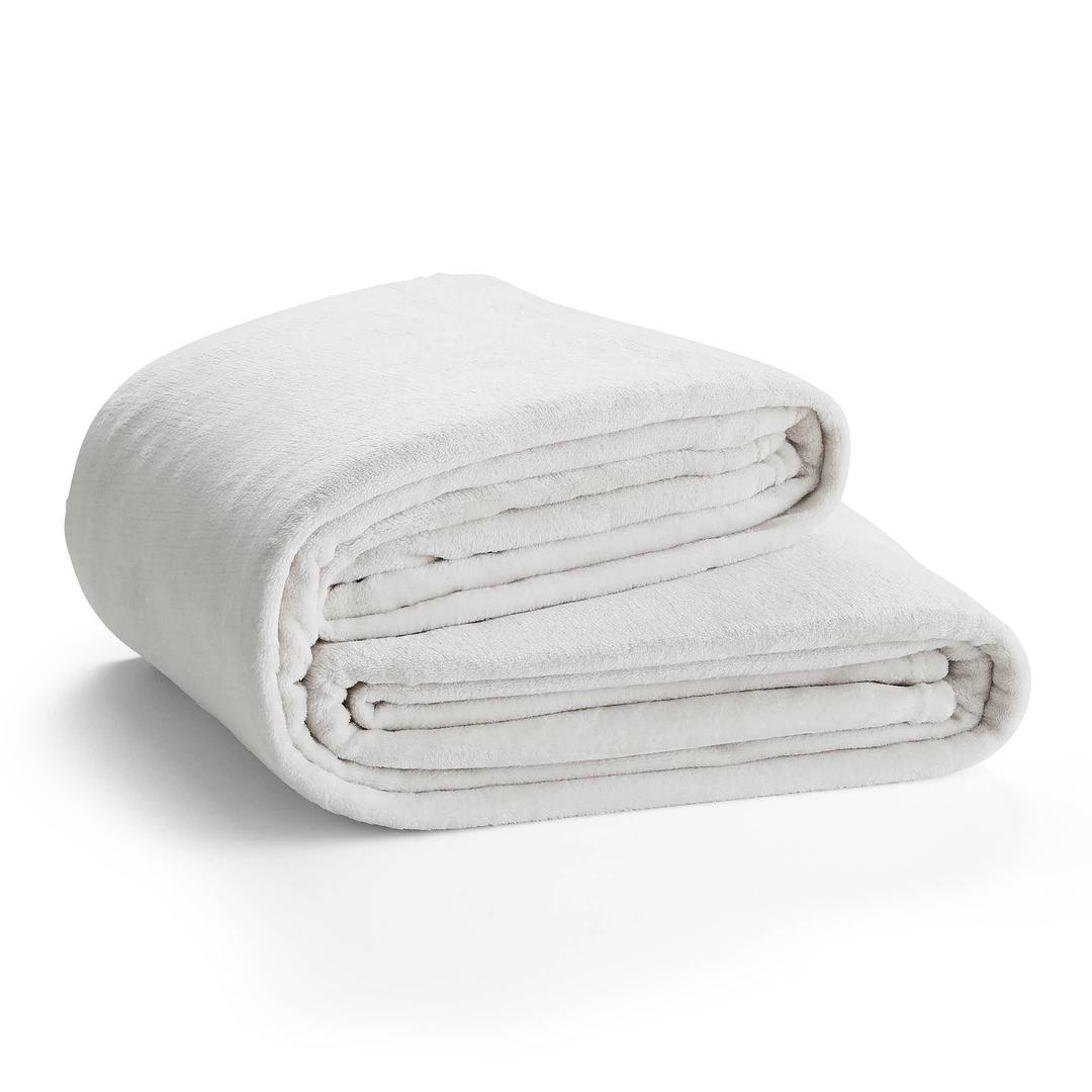 Fleece Bed Blanket, White, 64"x88"