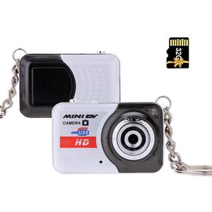 Andoer Digital Camera X6 Portable Camera Keychain, Ultra Mini High Denifition Kids Camera Mini DV with 32 GB Memory Card (Grey)