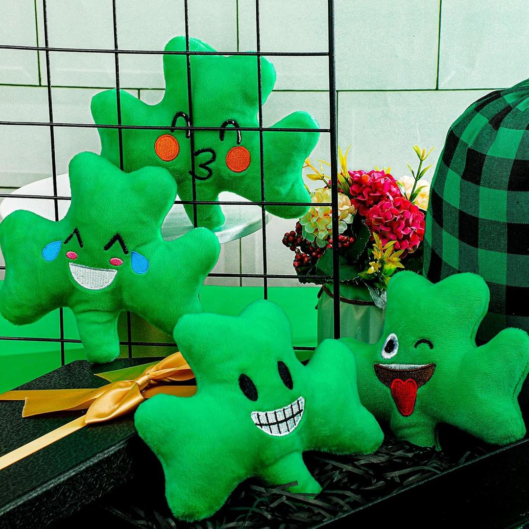 Blueweenly 12 Pcs St. Patrick's Day Stuffed Plush Shamrock St. Patrick's Day Soft Smile Shamrock Gifts Bulk Irish Green Plush Toy Lucky Clover Stuffed Decorations for Home Tiered Tray, 5 Inch