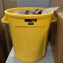 Rubbermaid Commercial Products BRUTE Heavy-Duty Round Trash/Garbage Can, 10-Gallon, Yellow, Outdoor Waste Container for Landscapers/Construction/Restaurants/Back of House/Offices/Warehouses
