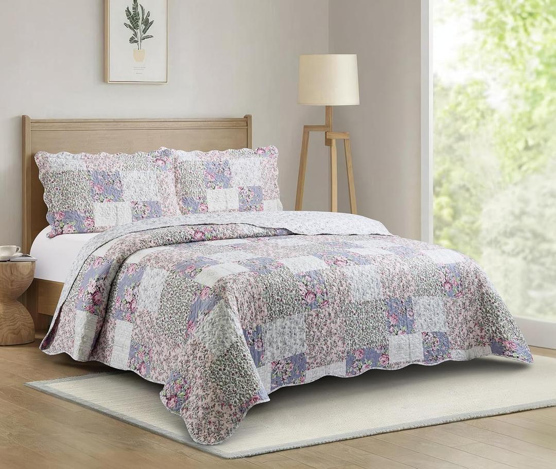 Brilliant Sunshine Roses Toile Quilt Set, 3-Piece Bedding Sets Traditional Lively Patchwork Design, Washable and Reversible Bedspread, Soft Lightweight Coverlet, All-Season, King/Cal King, Blue Pink
