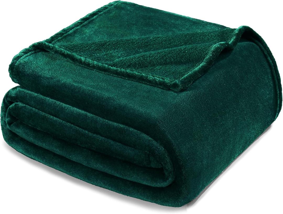 Exclusivo Mezcla Fleece Blanket Twin Size for Bed, Super Soft and Warm, All Season Use, Cozy, Plush, Lightweight, 90x66 Inches, Forest Green (Twin XL (66"x90"))